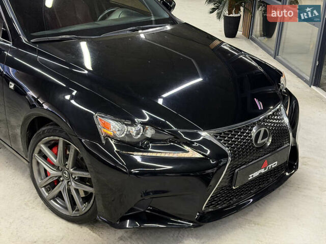 Черный Лексус ИС, объемом двигателя 2 л и пробегом 92 тыс. км за 18900 $, фото 2 на Automoto.ua