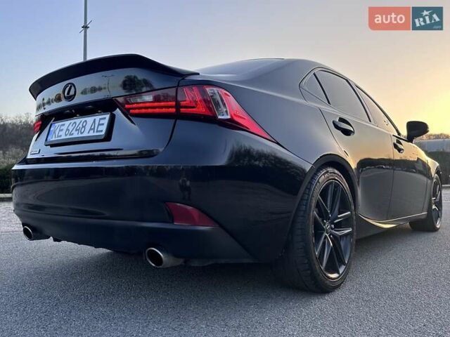 Чорний Лексус ІС, об'ємом двигуна 2.5 л та пробігом 177 тис. км за 14500 $, фото 10 на Automoto.ua