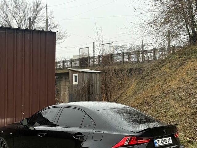 Чорний Лексус ІС, об'ємом двигуна 2.5 л та пробігом 170 тис. км за 17000 $, фото 6 на Automoto.ua