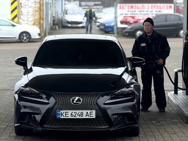 Чорний Лексус ІС, об'ємом двигуна 2.5 л та пробігом 170 тис. км за 17000 $, фото 4 на Automoto.ua