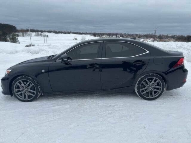 Чорний Лексус ІС, об'ємом двигуна 3.5 л та пробігом 72 тис. км за 7000 $, фото 6 на Automoto.ua