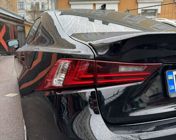 Черный Лексус ИС, объемом двигателя 2 л и пробегом 197 тыс. км за 17000 $, фото 15 на Automoto.ua