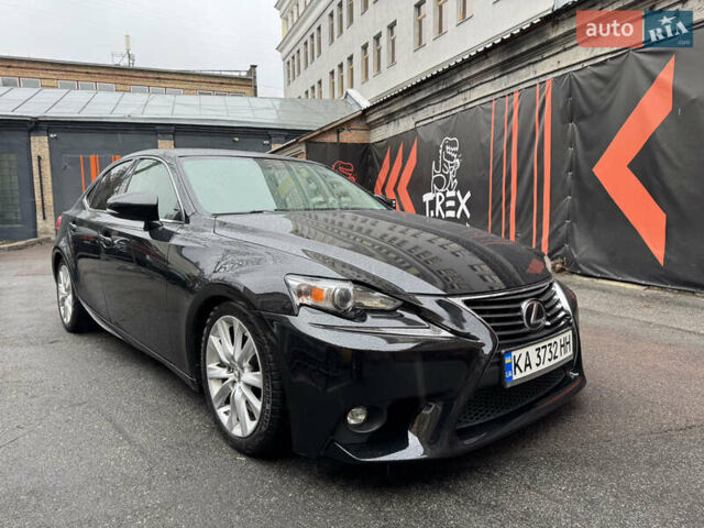 Черный Лексус ИС, объемом двигателя 2 л и пробегом 197 тыс. км за 17000 $, фото 5 на Automoto.ua