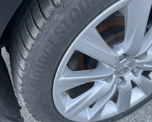 Чорний Лексус ІС, об'ємом двигуна 2 л та пробігом 72 тис. км за 18500 $, фото 10 на Automoto.ua