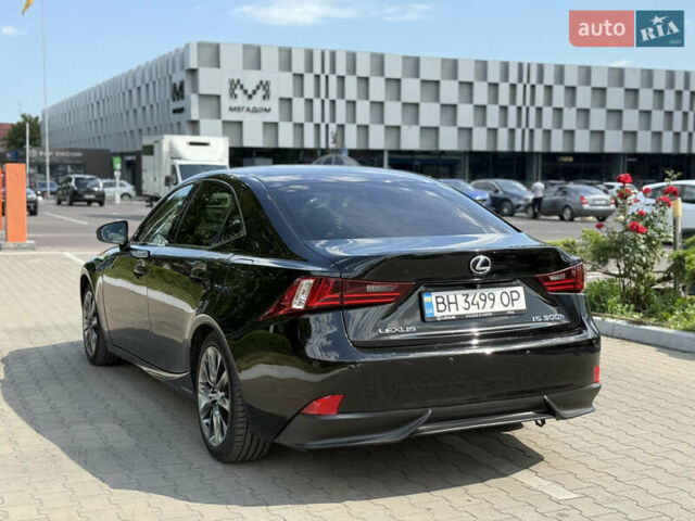 Чорний Лексус ІС, об'ємом двигуна 2.49 л та пробігом 165 тис. км за 21500 $, фото 1 на Automoto.ua