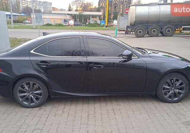 Чорний Лексус ІС, об'ємом двигуна 2 л та пробігом 139 тис. км за 18500 $, фото 17 на Automoto.ua