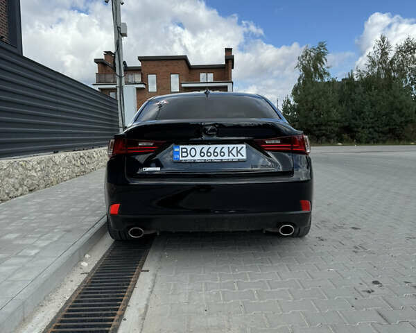 Чорний Лексус ІС, об'ємом двигуна 2 л та пробігом 80 тис. км за 19300 $, фото 6 на Automoto.ua