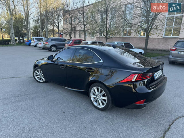 Черный Лексус ИС, объемом двигателя 2 л и пробегом 59 тыс. км за 18500 $, фото 3 на Automoto.ua