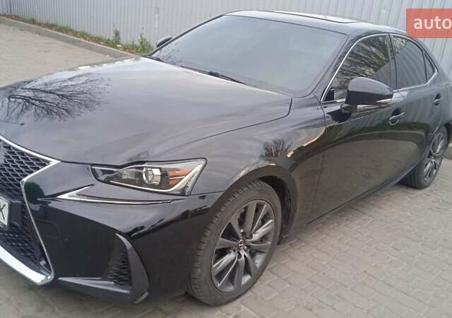 Чорний Лексус ІС, об'ємом двигуна 2 л та пробігом 139 тис. км за 18500 $, фото 3 на Automoto.ua