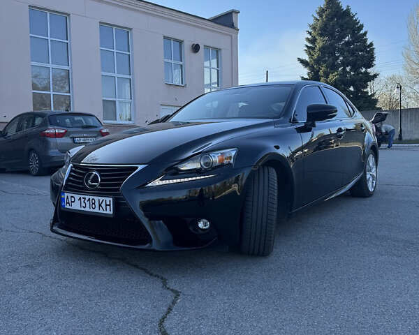 Черный Лексус ИС, объемом двигателя 2 л и пробегом 72 тыс. км за 18500 $, фото 10 на Automoto.ua