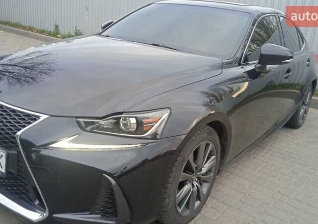 Чорний Лексус ІС, об'ємом двигуна 2 л та пробігом 139 тис. км за 18500 $, фото 2 на Automoto.ua