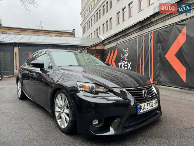 Черный Лексус ИС, объемом двигателя 2 л и пробегом 197 тыс. км за 17000 $, фото 6 на Automoto.ua