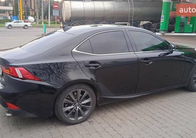 Чорний Лексус ІС, об'ємом двигуна 2 л та пробігом 139 тис. км за 18500 $, фото 16 на Automoto.ua