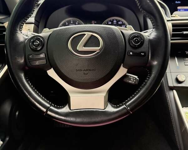 Черный Лексус ИС, объемом двигателя 2 л и пробегом 158 тыс. км за 17400 $, фото 16 на Automoto.ua