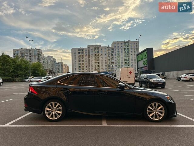 Чорний Лексус ІС, об'ємом двигуна 2 л та пробігом 205 тис. км за 13700 $, фото 3 на Automoto.ua