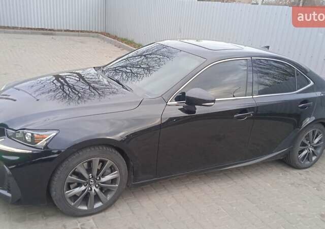 Чорний Лексус ІС, об'ємом двигуна 2 л та пробігом 139 тис. км за 18500 $, фото 5 на Automoto.ua