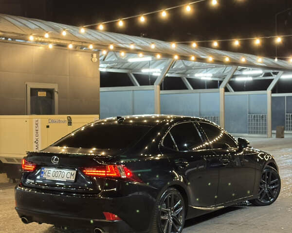 Чорний Лексус ІС, об'ємом двигуна 2 л та пробігом 90 тис. км за 19400 $, фото 4 на Automoto.ua