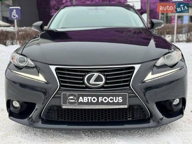 Чорний Лексус ІС, об'ємом двигуна 2 л та пробігом 199 тис. км за 14990 $, фото 2 на Automoto.ua