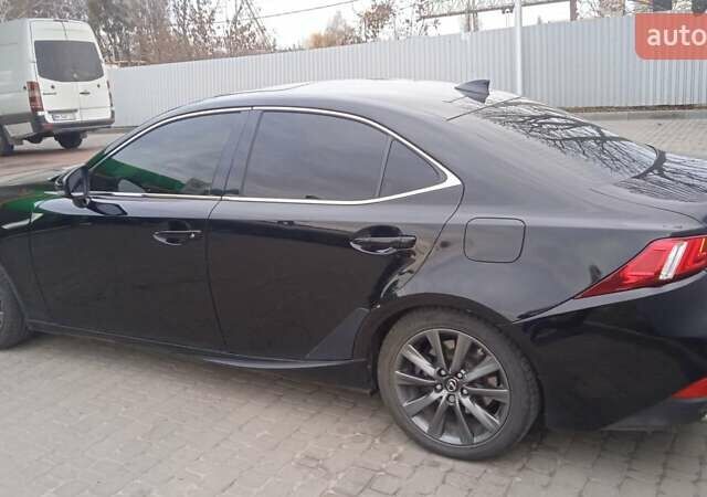 Чорний Лексус ІС, об'ємом двигуна 2 л та пробігом 139 тис. км за 18500 $, фото 8 на Automoto.ua