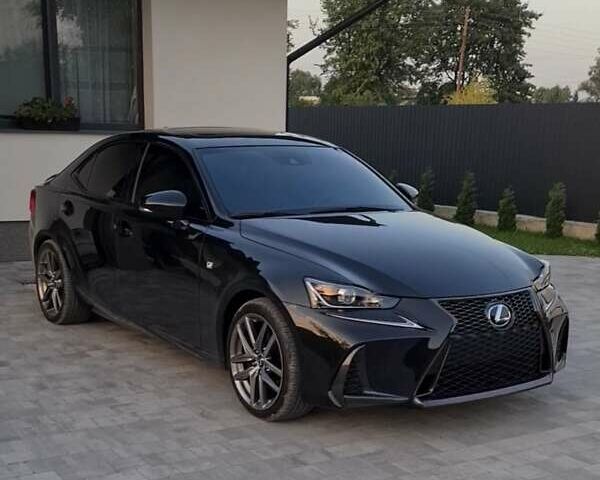 Черный Лексус ИС, объемом двигателя 3.5 л и пробегом 44 тыс. км за 28499 $, фото 1 на Automoto.ua