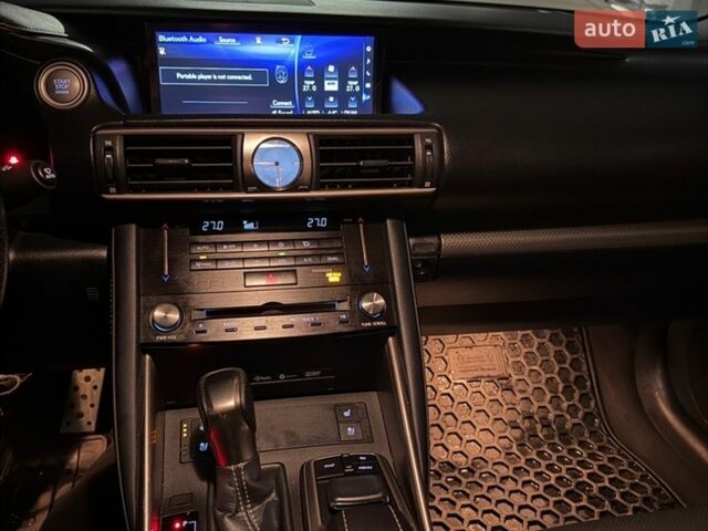 Черный Лексус ИС, объемом двигателя 3.46 л и пробегом 101 тыс. км за 23000 $, фото 5 на Automoto.ua