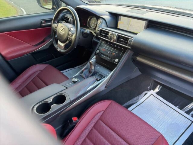 Черный Лексус ИС, объемом двигателя 3.5 л и пробегом 59 тыс. км за 11100 $, фото 7 на Automoto.ua