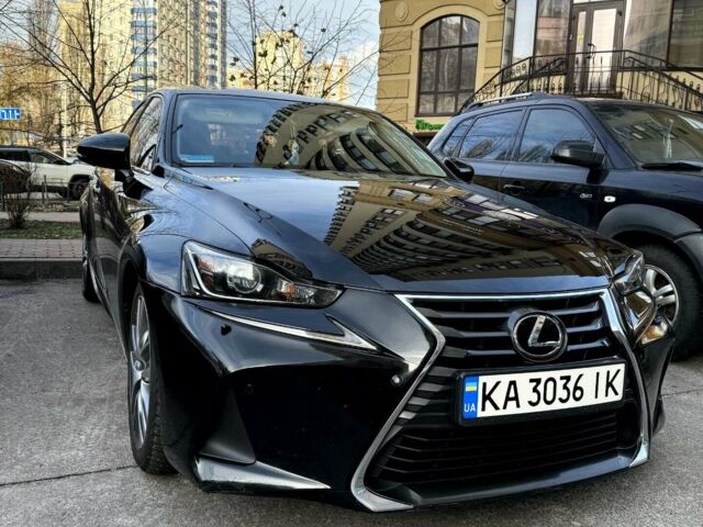 Черный Лексус ИС, объемом двигателя 2 л и пробегом 115 тыс. км за 25555 $, фото 2 на Automoto.ua