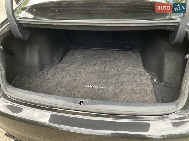 Черный Лексус ИС, объемом двигателя 3.46 л и пробегом 80 тыс. км за 22000 $, фото 18 на Automoto.ua