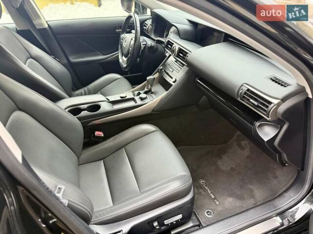 Черный Лексус ИС, объемом двигателя 2 л и пробегом 46 тыс. км за 22000 $, фото 18 на Automoto.ua