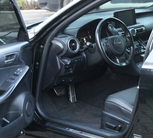 Чорний Лексус ІС, об'ємом двигуна 3.46 л та пробігом 108 тис. км за 38800 $, фото 17 на Automoto.ua