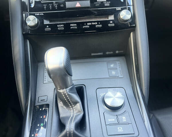 Черный Лексус ИС, объемом двигателя 3.46 л и пробегом 108 тыс. км за 36990 $, фото 6 на Automoto.ua