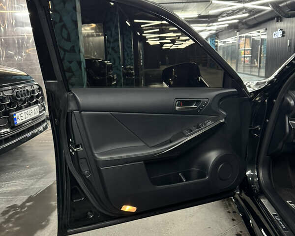 Черный Лексус ИС, объемом двигателя 3.46 л и пробегом 13 тыс. км за 48500 $, фото 31 на Automoto.ua