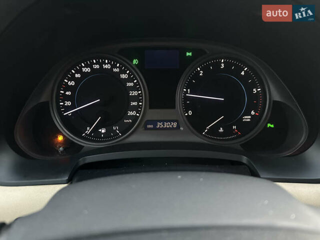 Коричневый Лексус ИС, объемом двигателя 2.23 л и пробегом 353 тыс. км за 7400 $, фото 17 на Automoto.ua