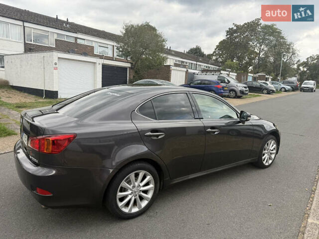 Коричневый Лексус ИС, объемом двигателя 2.23 л и пробегом 270 тыс. км за 8841 $, фото 12 на Automoto.ua