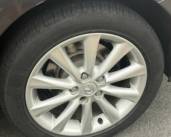 Коричневый Лексус ИС, объемом двигателя 2.23 л и пробегом 270 тыс. км за 8841 $, фото 38 на Automoto.ua