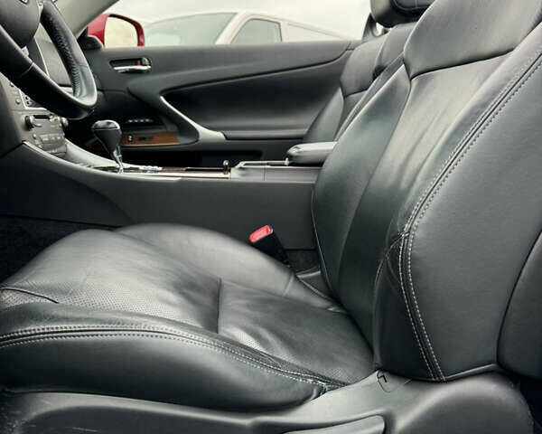 Красный Лексус ИС, объемом двигателя 2.5 л и пробегом 220 тыс. км за 16500 $, фото 30 на Automoto.ua