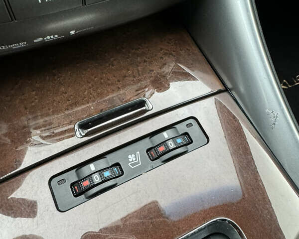 Красный Лексус ИС, объемом двигателя 2.5 л и пробегом 220 тыс. км за 16500 $, фото 82 на Automoto.ua