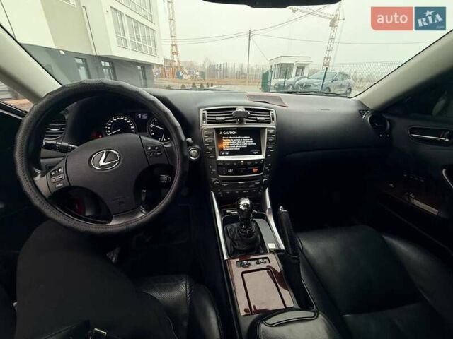 Красный Лексус ИС, объемом двигателя 2.23 л и пробегом 292 тыс. км за 7699 $, фото 24 на Automoto.ua