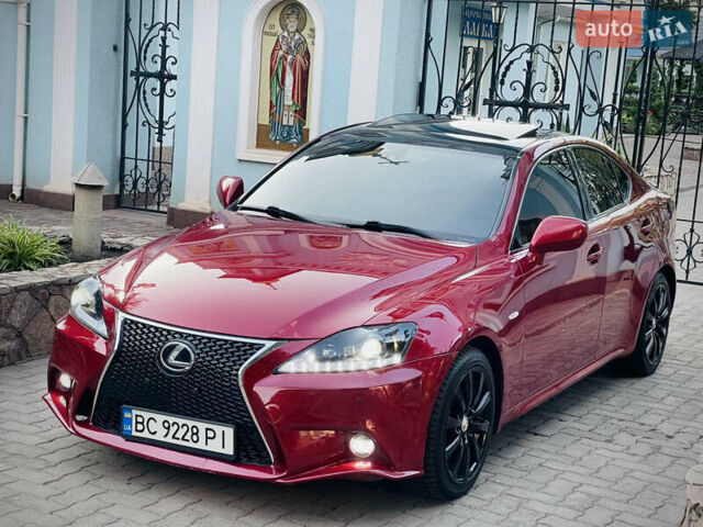 Красный Лексус ИС, объемом двигателя 3 л и пробегом 211 тыс. км за 8900 $, фото 6 на Automoto.ua
