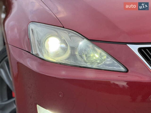 Красный Лексус ИС, объемом двигателя 2.23 л и пробегом 272 тыс. км за 7999 $, фото 9 на Automoto.ua