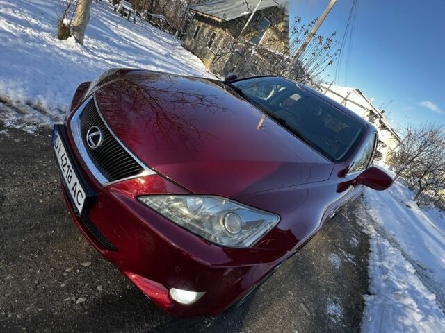 Червоний Лексус ІС, об'ємом двигуна 2.2 л та пробігом 272 тис. км за 8000 $, фото 2 на Automoto.ua