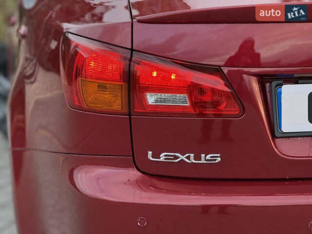 Красный Лексус ИС, объемом двигателя 2.23 л и пробегом 272 тыс. км за 7999 $, фото 19 на Automoto.ua