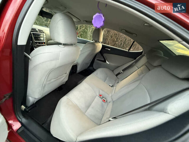 Красный Лексус ИС, объемом двигателя 2.23 л и пробегом 272 тыс. км за 7999 $, фото 36 на Automoto.ua