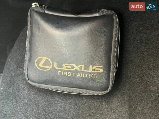 Красный Лексус ИС, объемом двигателя 2.5 л и пробегом 176 тыс. км за 10970 $, фото 45 на Automoto.ua