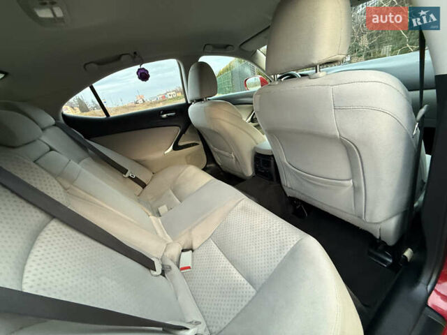 Красный Лексус ИС, объемом двигателя 2.23 л и пробегом 272 тыс. км за 7999 $, фото 32 на Automoto.ua