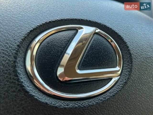 Красный Лексус ИС, объемом двигателя 2.5 л и пробегом 176 тыс. км за 10970 $, фото 29 на Automoto.ua