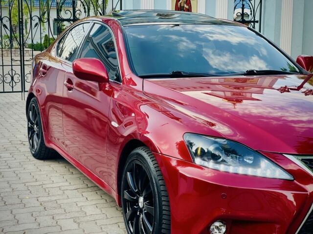 Красный Лексус ИС, объемом двигателя 3 л и пробегом 210 тыс. км за 9500 $, фото 8 на Automoto.ua