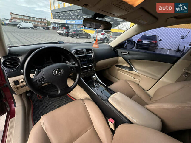 Червоний Лексус ІС, об'ємом двигуна 3 л та пробігом 240 тис. км за 6650 $, фото 8 на Automoto.ua