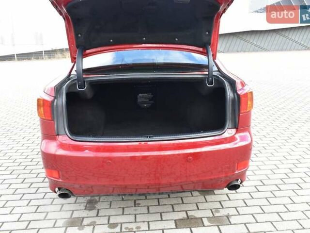 Красный Лексус ИС, объемом двигателя 2.5 л и пробегом 147 тыс. км за 9300 $, фото 40 на Automoto.ua