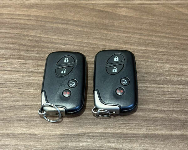 Червоний Лексус ІС, об'ємом двигуна 3 л та пробігом 238 тис. км за 12300 $, фото 31 на Automoto.ua